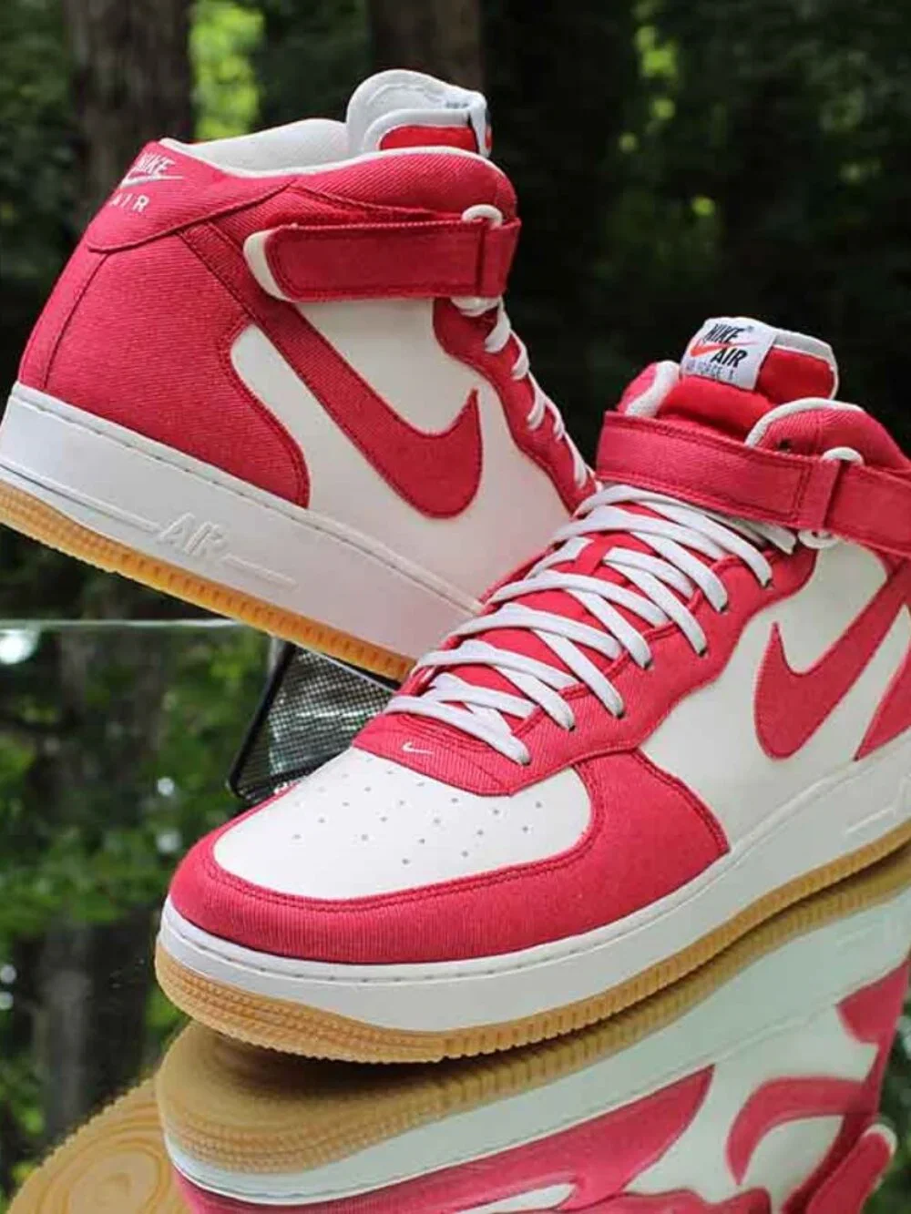 Nike Air Force 1 Mid University Red Sail Gum 2015